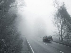 nebel-sicht-schlecht-sicher-fahren